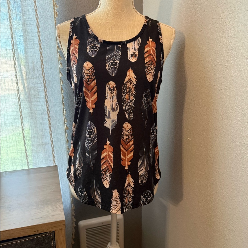 Sleeveless Feather-Print Tank Top - Black Tan Brown Navy, medium